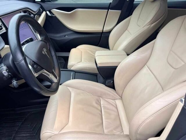 Черный Тесла Модель С, объемом двигателя 0 л и пробегом 89 тыс. км за 11800 $, фото 12 на Automoto.ua