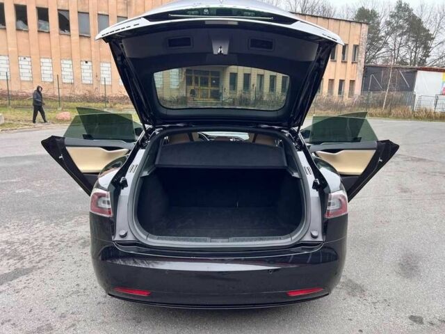 Черный Тесла Модель С, объемом двигателя 0 л и пробегом 89 тыс. км за 11800 $, фото 20 на Automoto.ua