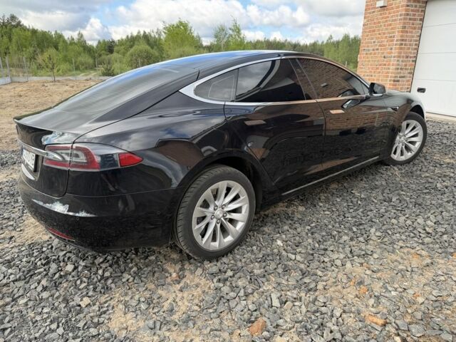 Черный Тесла Модель С, объемом двигателя 0 л и пробегом 226 тыс. км за 19450 $, фото 1 на Automoto.ua