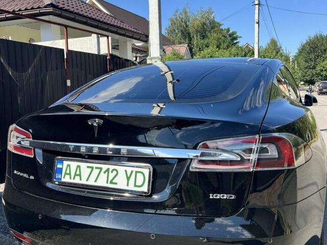 Чорний Тесла Модель С, об'ємом двигуна 0 л та пробігом 180 тис. км за 23527 $, фото 1 на Automoto.ua