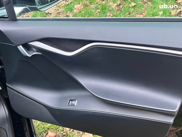 Черный Тесла Модель С, объемом двигателя 0 л и пробегом 148 тыс. км за 28990 $, фото 28 на Automoto.ua