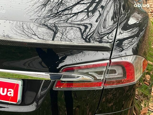 Черный Тесла Модель С, объемом двигателя 0 л и пробегом 148 тыс. км за 28990 $, фото 9 на Automoto.ua