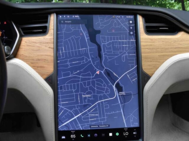 Черный Тесла Модель С, объемом двигателя 0 л и пробегом 58 тыс. км за 12300 $, фото 7 на Automoto.ua