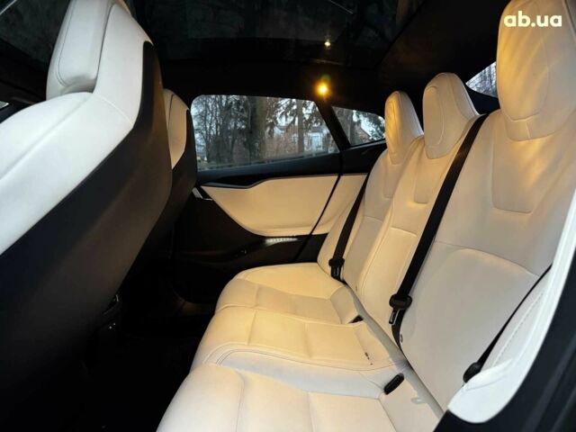 Чорний Тесла Модель С, об'ємом двигуна 0 л та пробігом 64 тис. км за 21490 $, фото 18 на Automoto.ua