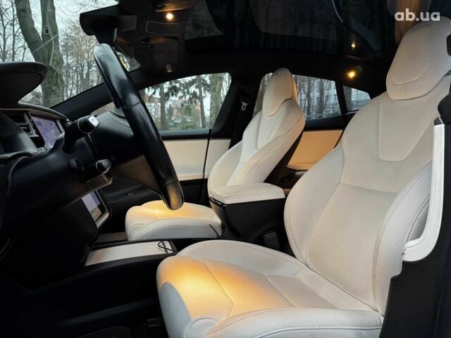 Чорний Тесла Модель С, об'ємом двигуна 0 л та пробігом 64 тис. км за 21490 $, фото 16 на Automoto.ua