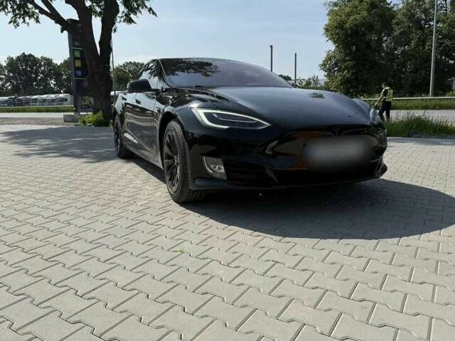 Чорний Тесла Модель С, об'ємом двигуна 0 л та пробігом 76 тис. км за 18501 $, фото 1 на Automoto.ua