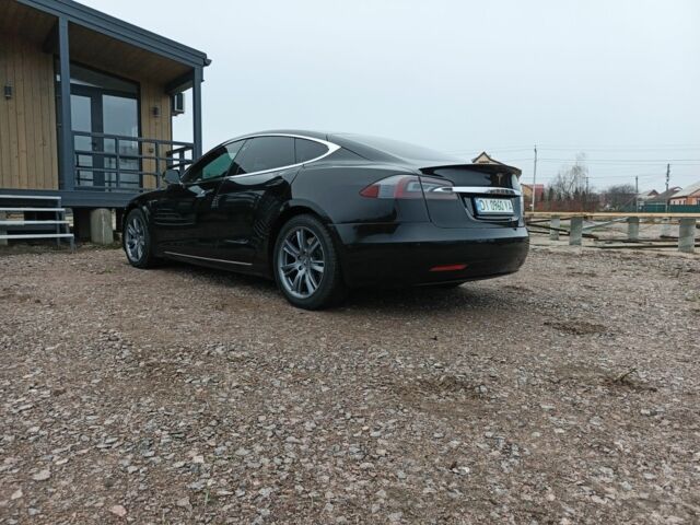 Черный Тесла Модель С, объемом двигателя 0 л и пробегом 110 тыс. км за 28000 $, фото 4 на Automoto.ua