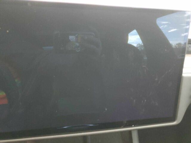 Черный Тесла Модель С, объемом двигателя 0 л и пробегом 67 тыс. км за 9100 $, фото 8 на Automoto.ua