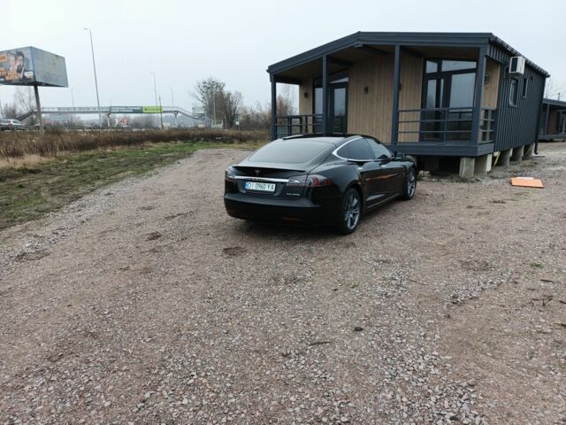 Черный Тесла Модель С, объемом двигателя 0 л и пробегом 110 тыс. км за 28000 $, фото 3 на Automoto.ua