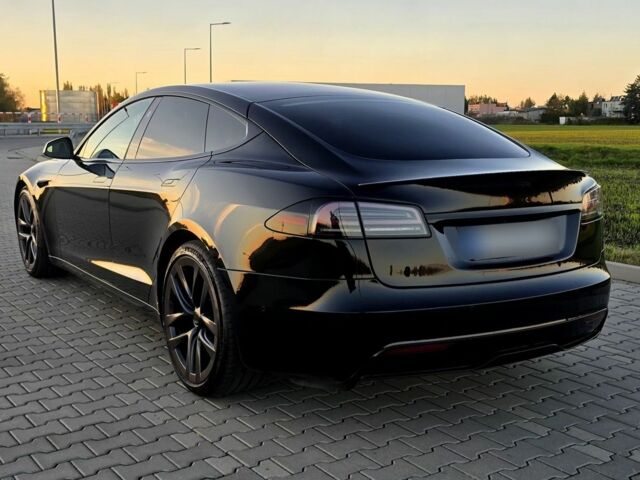 Черный Тесла Модель С, объемом двигателя 0 л и пробегом 56 тыс. км за 15000 $, фото 5 на Automoto.ua
