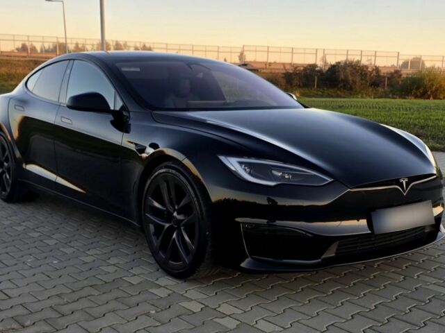 Черный Тесла Модель С, объемом двигателя 0 л и пробегом 56 тыс. км за 15000 $, фото 1 на Automoto.ua