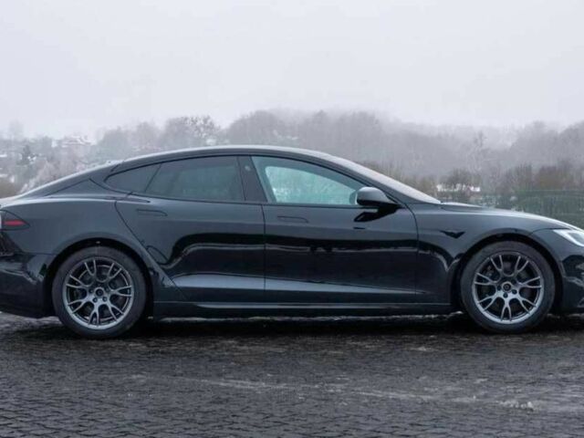 Черный Тесла Модель С, объемом двигателя 0 л и пробегом 13 тыс. км за 30000 $, фото 4 на Automoto.ua