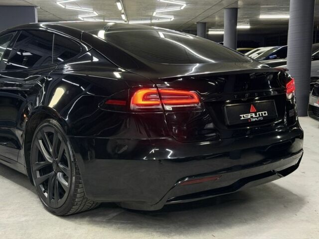 Черный Тесла Модель С, объемом двигателя 0 л и пробегом 21 тыс. км за 46500 $, фото 15 на Automoto.ua