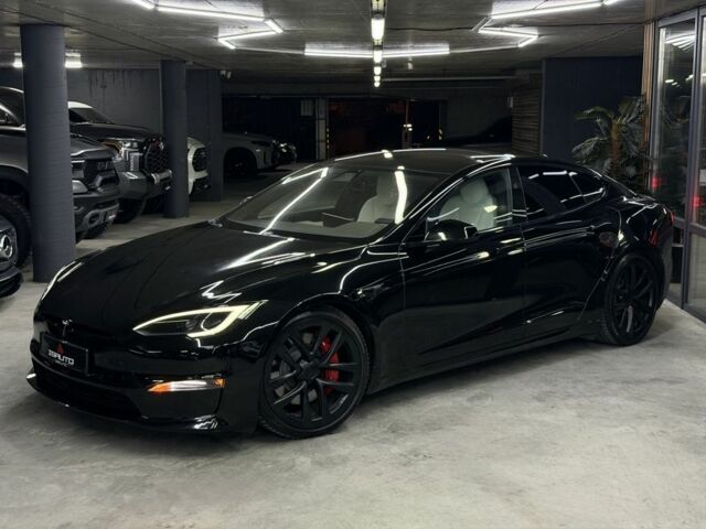 Черный Тесла Модель С, объемом двигателя 0 л и пробегом 21 тыс. км за 46500 $, фото 4 на Automoto.ua