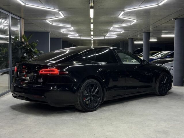 Черный Тесла Модель С, объемом двигателя 0 л и пробегом 21 тыс. км за 46500 $, фото 10 на Automoto.ua