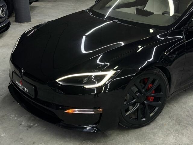 Черный Тесла Модель С, объемом двигателя 0 л и пробегом 21 тыс. км за 46500 $, фото 5 на Automoto.ua