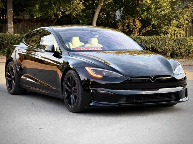 Тесла Модель С 2024 у Запоріжжя на Automoto.ua Чорний Тесла Модель С, об'ємом двигуна 0 л та пробігом 16 тис. км за 84000 $, фото 1 на Automoto.ua
