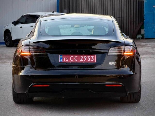 Тесла Модель С 2024 у Запоріжжя на Automoto.ua Чорний Тесла Модель С, об'ємом двигуна 0 л та пробігом 16 тис. км за 84000 $, фото 3 на Automoto.ua