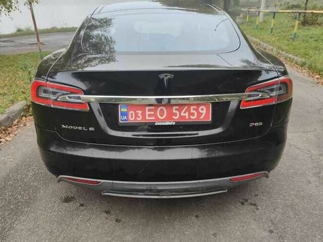 Тесла Модель С 2013 в Киеве на Automoto.ua Черный Тесла Модель С, объемом двигателя 0 л и пробегом 315 тыс. км за 10200 $, фото 4 на Automoto.ua