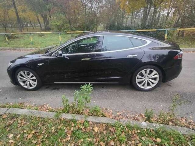 Тесла Модель С 2013 в Киеве на Automoto.ua Черный Тесла Модель С, объемом двигателя 0 л и пробегом 315 тыс. км за 10200 $, фото 2 на Automoto.ua