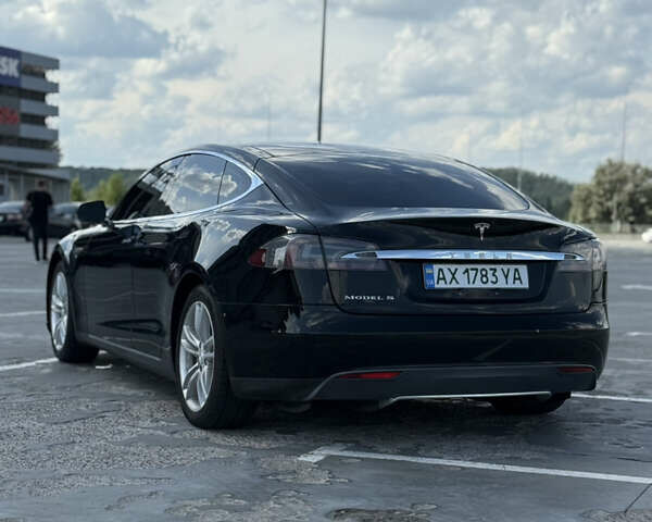 Черный Тесла Модель С, объемом двигателя 0 л и пробегом 299 тыс. км за 11200 $, фото 5 на Automoto.ua