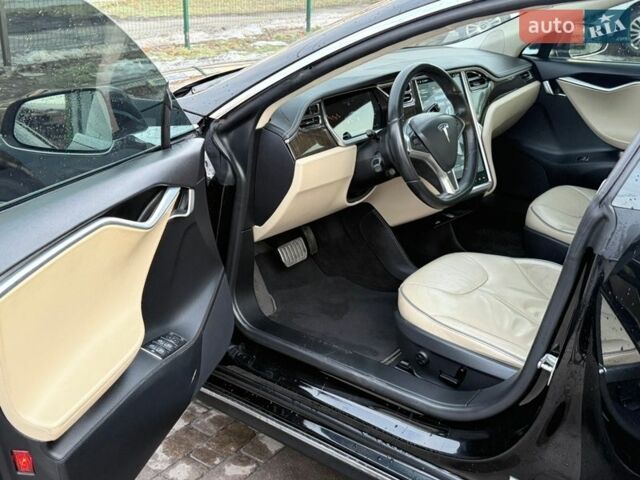 Чорний Тесла Модель С, об'ємом двигуна 0 л та пробігом 190 тис. км за 11999 $, фото 14 на Automoto.ua