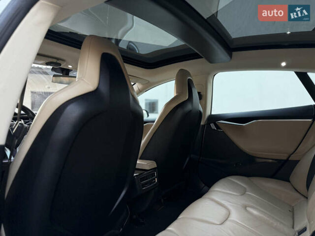 Чорний Тесла Модель С, об'ємом двигуна 0 л та пробігом 148 тис. км за 11999 $, фото 28 на Automoto.ua