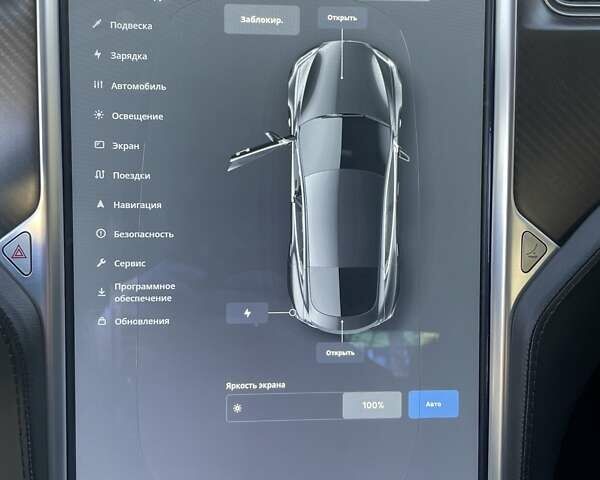 Чорний Тесла Модель С, об'ємом двигуна 0 л та пробігом 140 тис. км за 20500 $, фото 44 на Automoto.ua