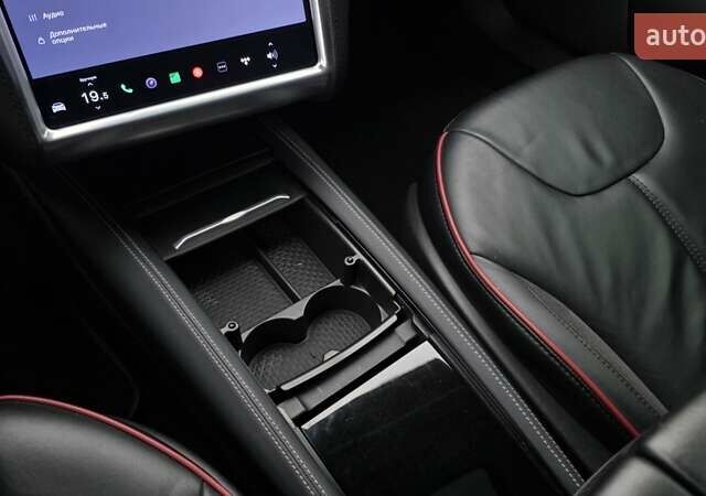 Чорний Тесла Модель С, об'ємом двигуна 0 л та пробігом 148 тис. км за 14499 $, фото 22 на Automoto.ua