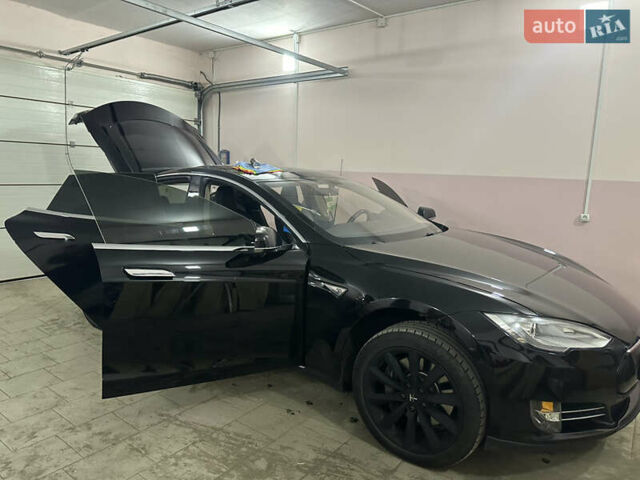 Черный Тесла Модель С, объемом двигателя 0 л и пробегом 125 тыс. км за 13300 $, фото 14 на Automoto.ua