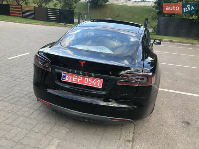 Черный Тесла Модель С, объемом двигателя 0 л и пробегом 170 тыс. км за 13399 $, фото 38 на Automoto.ua