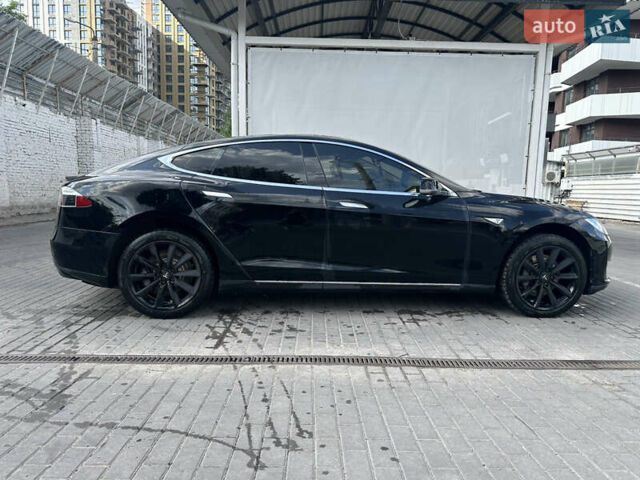 Черный Тесла Модель С, объемом двигателя 0 л и пробегом 125 тыс. км за 13300 $, фото 4 на Automoto.ua