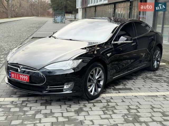 Черный Тесла Модель С, объемом двигателя 0 л и пробегом 180 тыс. км за 17300 $, фото 1 на Automoto.ua