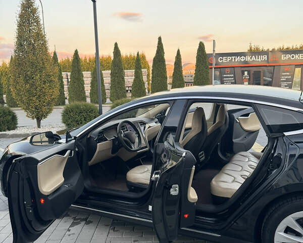 Черный Тесла Модель С, объемом двигателя 0 л и пробегом 280 тыс. км за 9999 $, фото 42 на Automoto.ua