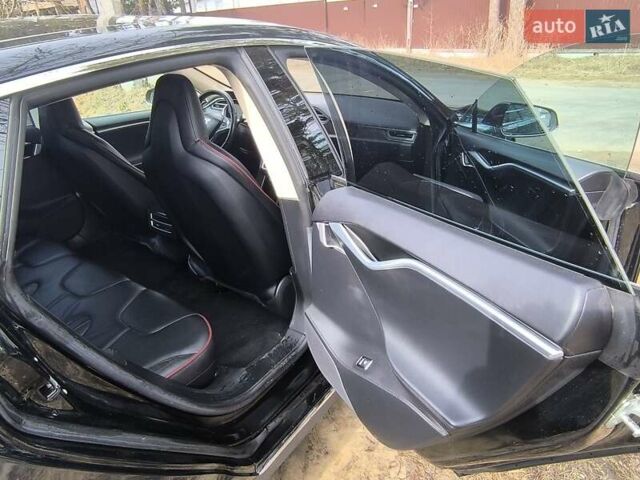 Чорний Тесла Модель С, об'ємом двигуна 0 л та пробігом 144 тис. км за 17000 $, фото 12 на Automoto.ua
