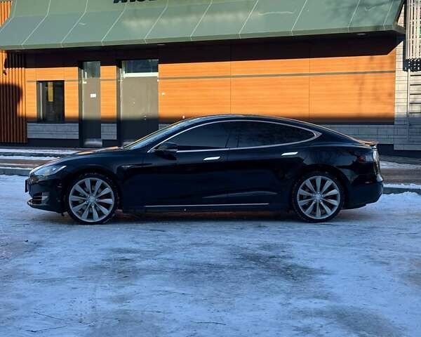 Черный Тесла Модель С, объемом двигателя 0 л и пробегом 174 тыс. км за 13500 $, фото 3 на Automoto.ua