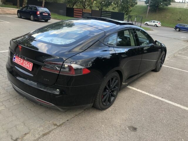 Тесла Модель С 2013 у Луцьку на Automoto.ua Чорний Тесла Модель С, об'ємом двигуна 0 л та пробігом 192 тис. км за 12999 $, фото 5 на Automoto.ua
