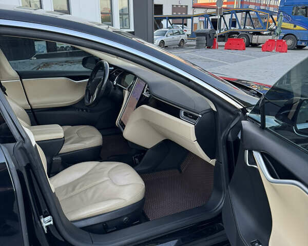 Черный Тесла Модель С, объемом двигателя 0 л и пробегом 280 тыс. км за 9999 $, фото 19 на Automoto.ua