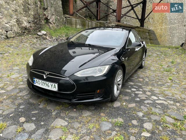 Черный Тесла Модель С, объемом двигателя 0 л и пробегом 210 тыс. км за 23500 $, фото 1 на Automoto.ua