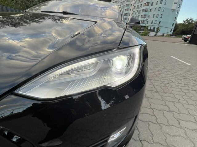 Черный Тесла Модель С, объемом двигателя 0 л и пробегом 190 тыс. км за 12999 $, фото 8 на Automoto.ua