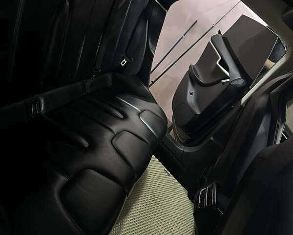 Черный Тесла Модель С, объемом двигателя 0 л и пробегом 125 тыс. км за 13300 $, фото 17 на Automoto.ua