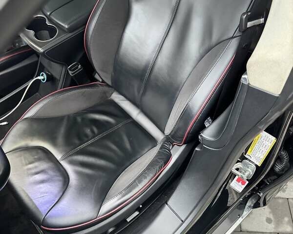 Черный Тесла Модель С, объемом двигателя 0 л и пробегом 180 тыс. км за 17300 $, фото 9 на Automoto.ua