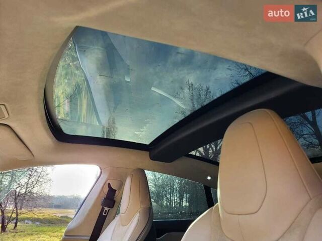 Чорний Тесла Модель С, об'ємом двигуна 0 л та пробігом 176 тис. км за 12500 $, фото 12 на Automoto.ua