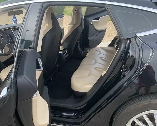 Черный Тесла Модель С, объемом двигателя 0 л и пробегом 278 тыс. км за 11600 $, фото 11 на Automoto.ua