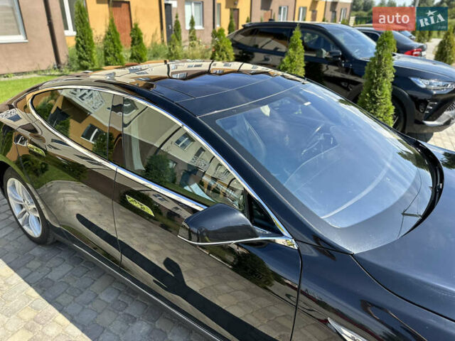 Черный Тесла Модель С, объемом двигателя 0 л и пробегом 145 тыс. км за 15000 $, фото 42 на Automoto.ua