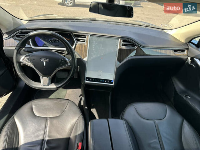 Черный Тесла Модель С, объемом двигателя 0 л и пробегом 131 тыс. км за 13700 $, фото 24 на Automoto.ua