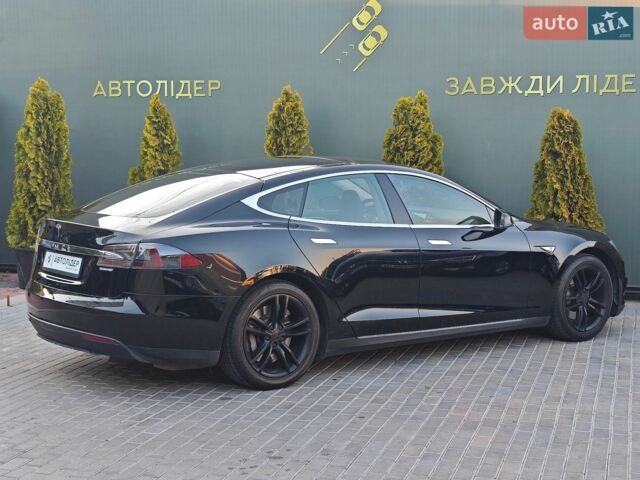 Черный Тесла Модель С, объемом двигателя 0 л и пробегом 59 тыс. км за 13990 $, фото 26 на Automoto.ua