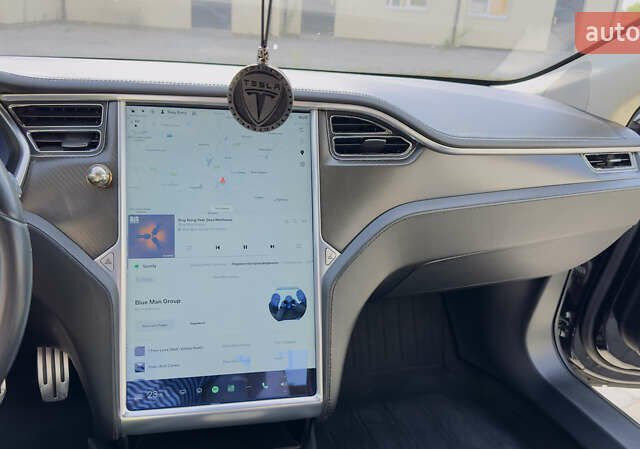 Черный Тесла Модель С, объемом двигателя 0 л и пробегом 145 тыс. км за 15000 $, фото 24 на Automoto.ua