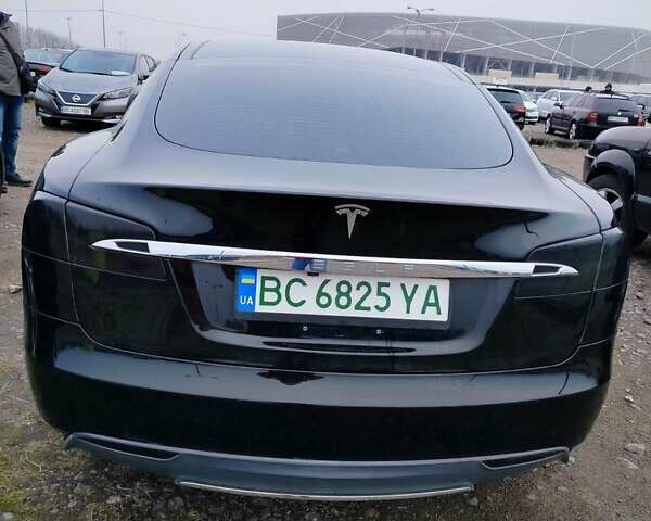 Чорний Тесла Модель С, об'ємом двигуна 0 л та пробігом 144 тис. км за 13500 $, фото 4 на Automoto.ua