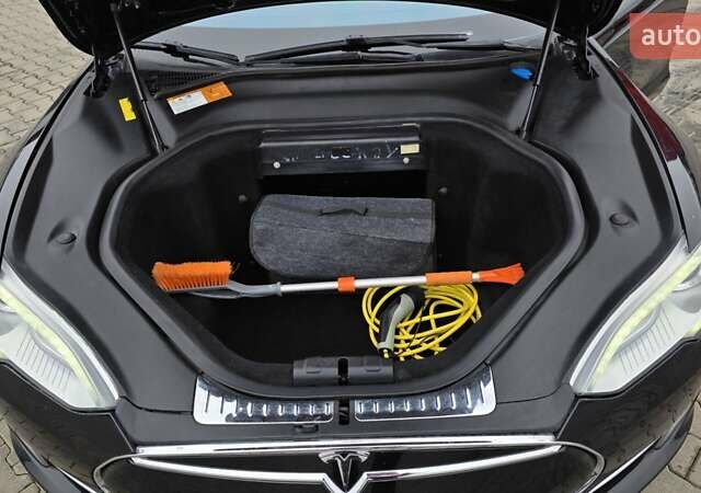 Чорний Тесла Модель С, об'ємом двигуна 0 л та пробігом 148 тис. км за 14499 $, фото 21 на Automoto.ua